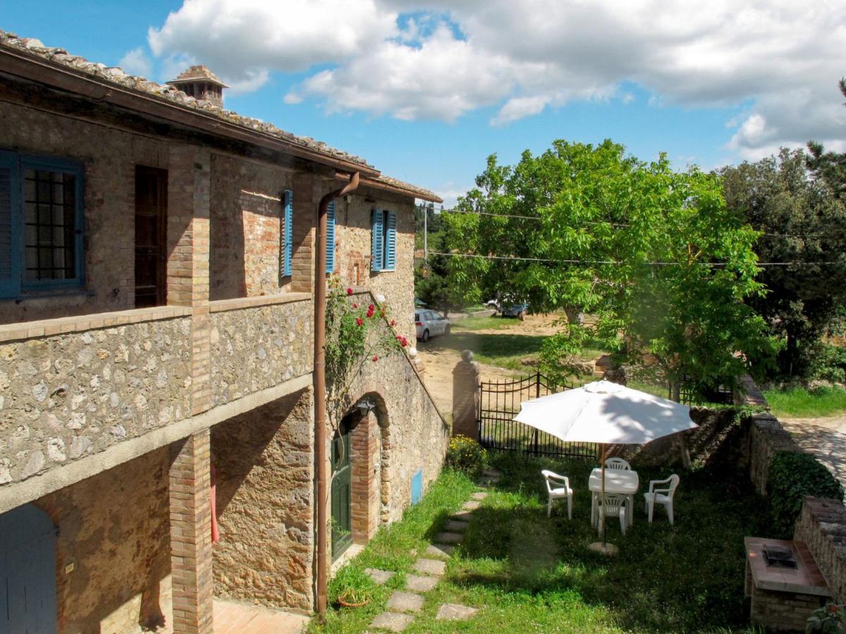 Apartment Fattoria Petraglia - Padronale By Interhome Monteriggioni Luaran gambar