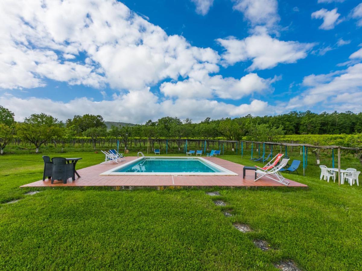Apartment Fattoria Petraglia - Padronale By Interhome Monteriggioni Luaran gambar